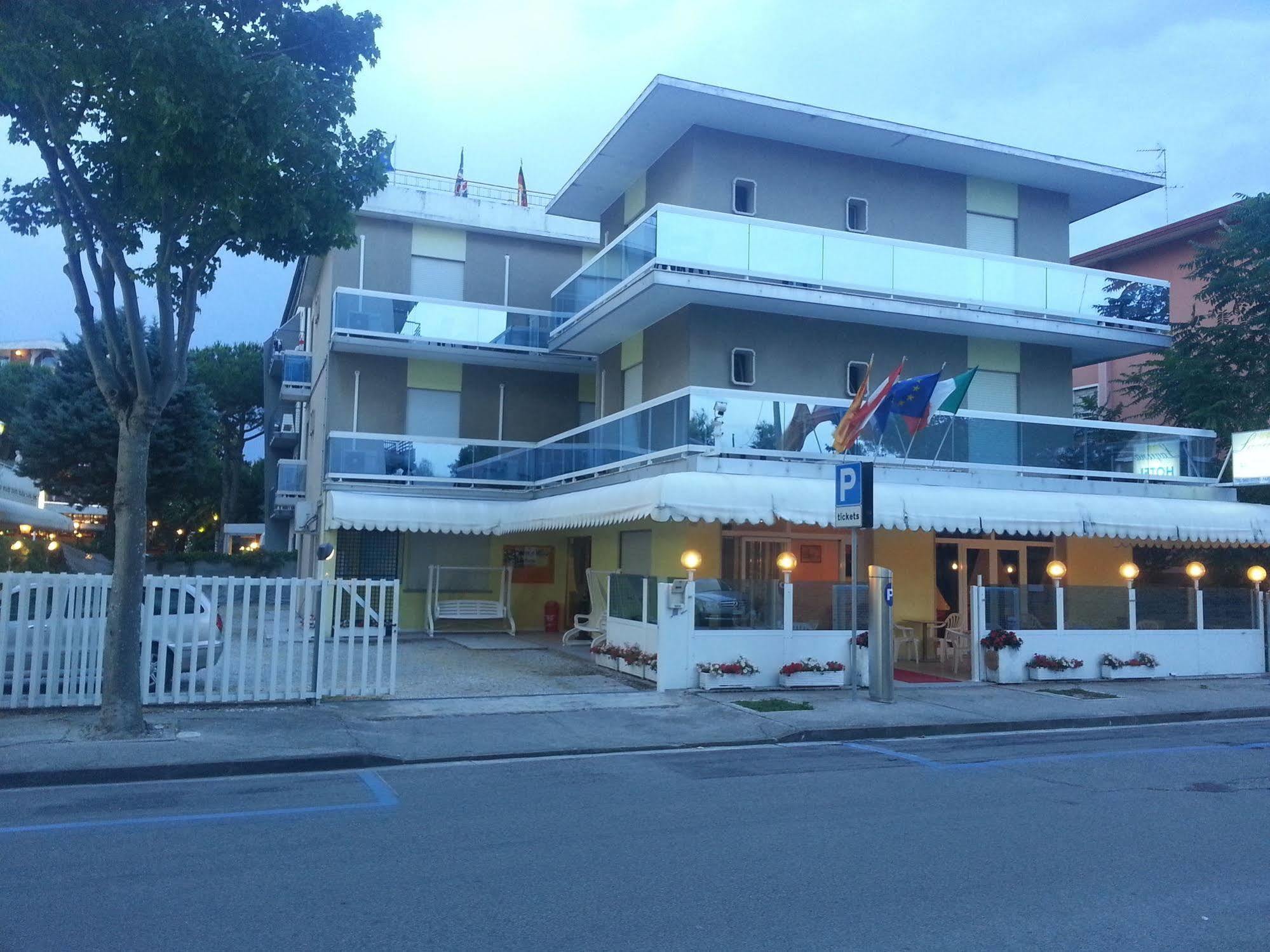 Hotel Laguna Lido di Jesolo Dış mekan fotoğraf